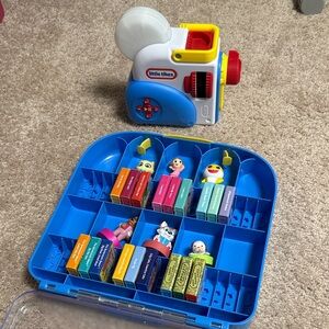 Little Tikes Story Dream Machine STORIES with characters